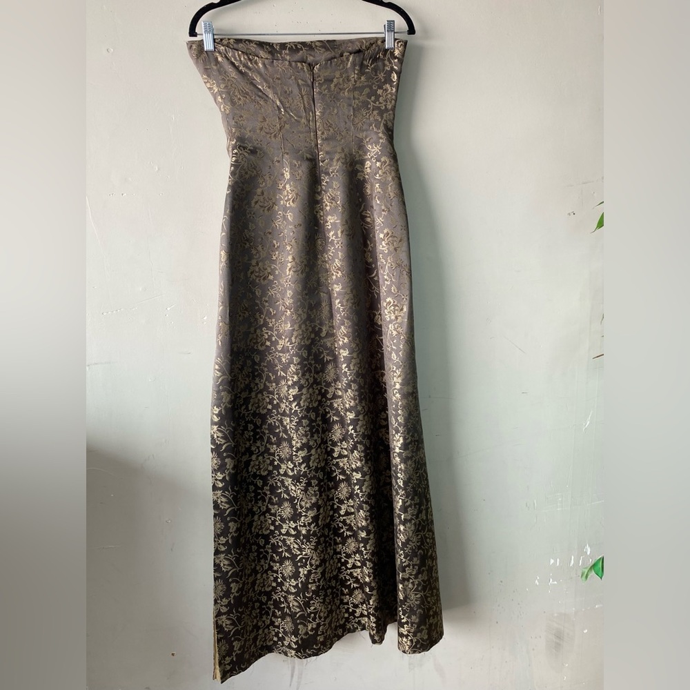 Elegant Brocade Strapless Formal - Picture 4 of 9